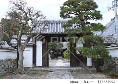 城門移至坂本城下來鄉寺 112274098