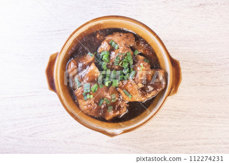 Stewed pork trotters Stewed pork trotters 112274231