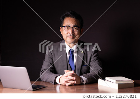 商人律師眼鏡 112276821