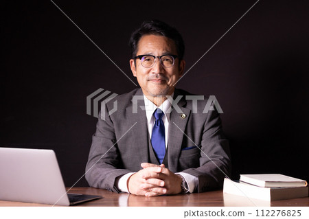 商人律師眼鏡 112276825
