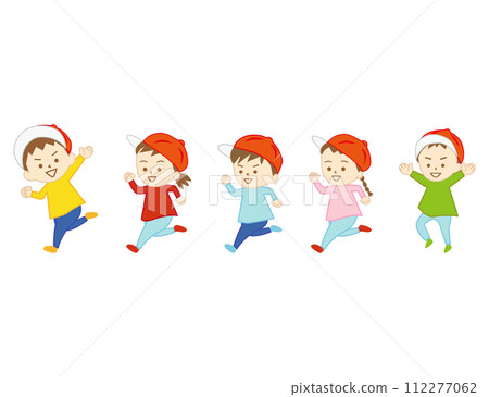 小男孩和女孩在公園裡跑步和玩耍(無背景) 小男孩和女孩在公園裡跑步和玩耍(無背景) 112277062