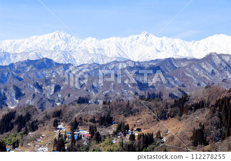 三月白雪皚皚的北阿爾卑斯山,信州的山脈,信州的風景,信州的自然 三月白雪皚皚的北阿爾卑斯山,信州的山脈,信州的風景,信州的自然 112278255