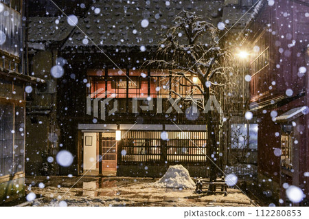 東茶屋街下雪 東茶屋街下雪 112280853