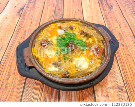 Yanagawa-style eel hotpot Yanagawa-style eel hotpot 112283120