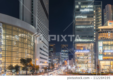 大阪西梅田夜景 112284195