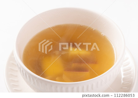 地瓜洋蔥湯 112286053