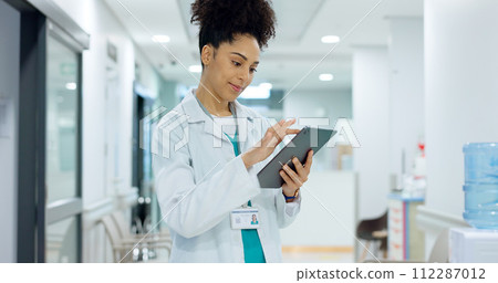 News, tablet or doctor in hospital with research on social media to search for medicine info online. Woman reading, smile or medical healthcare nurse browsing on technology for telehealth in clinic 112287012