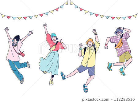 4 名男子和女子在活動中跳躍 112288530