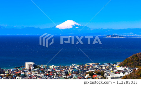 從葉山淺間山展望台看到的富士山 112295015