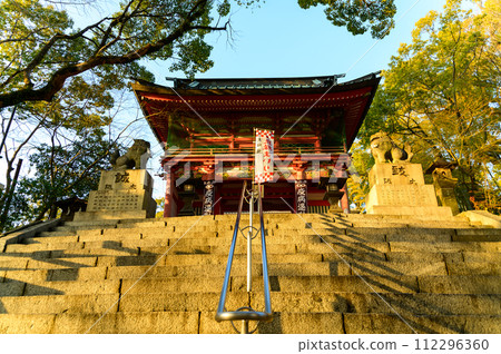 院內風景：結緣的神社「實現願望的1000年樹齡情侶樟樹」（北岡神社） 112296360