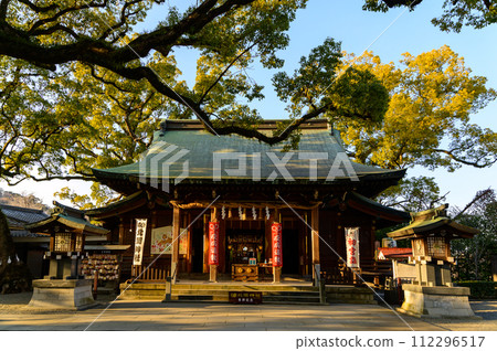 本堂及週邊風景 是求婚的好去處的神社「實現願望的神木、1000年樹齡的情侶樟樹」(北岡神社) 本堂及週邊風景 是求婚的好去處的神社「實現願望的神木、1000年樹齡的情侶樟樹」(北岡神社) 112296517
