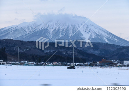 Iwate mountain feels cold again due to global warming 112302690