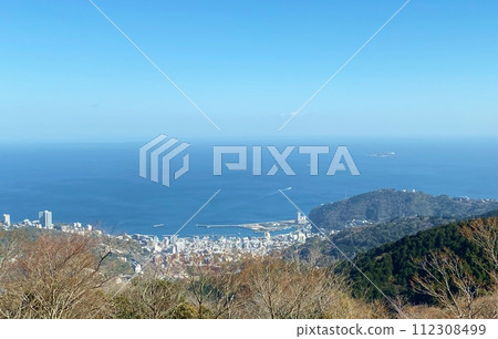 從山上看熱海市 112308499