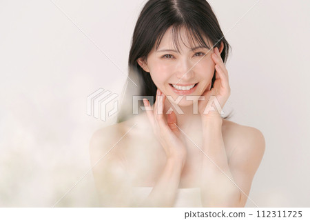 女性皮膚護理 112311725