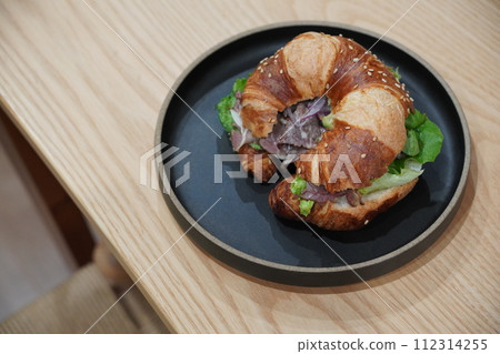 在家吃的三明治 112314255