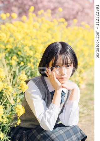櫻花和學校的女孩 112322991