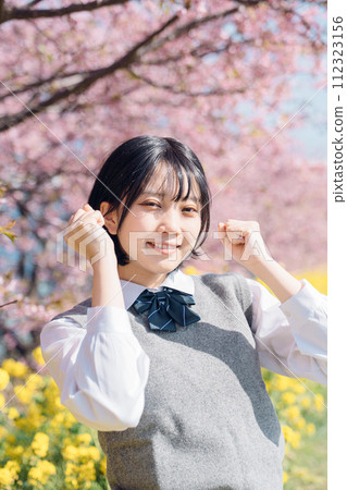 櫻花和學校的女孩 櫻花和學校的女孩 112323156