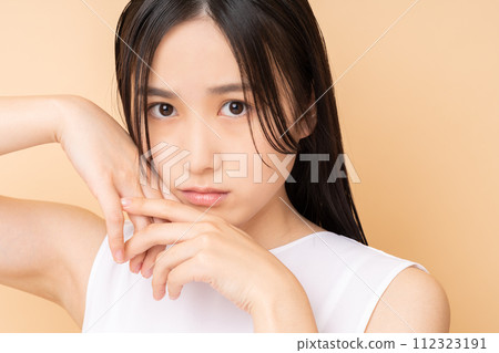 Beauty of young women 112323191