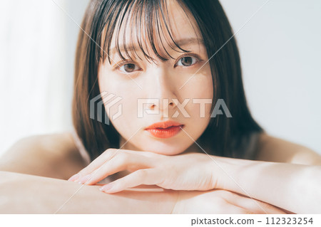 Beauty image of young women 112323254