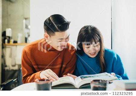 couple spending holiday in room couple spending holiday in room 112323295