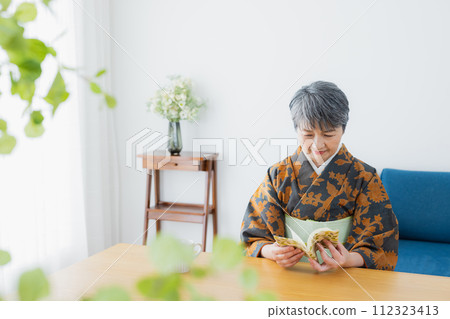 和服高級女性生活方式 和服高級女性生活方式 112323413