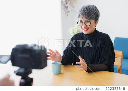 被採訪的資深婦女 112323846