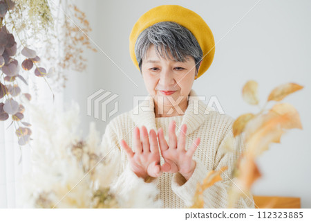 高級女性冬季手部護理 112323885