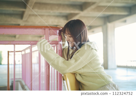 Park and ladies 112324752