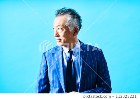 Businessman male 112325221