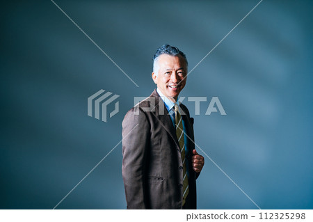 商人男 112325298