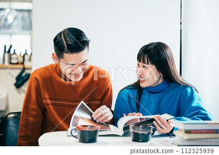 情侶的假期 112325939