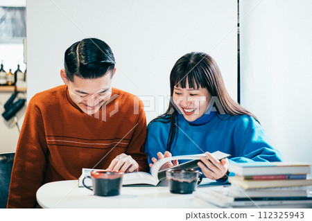 情侶的假期 112325943