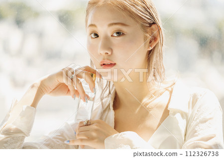 Portrait of a woman with cosmetics 112326738