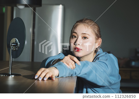 年輕女孩快照 112326850