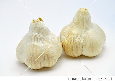 Garlic 112326901