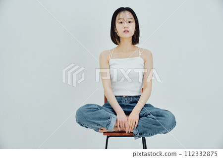 Image of a beautiful and healthy woman 112332875