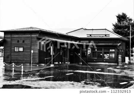 Scenery of the former Rumoi Main Line: Mashike Station ruins at dusk (after the rain) 112332913