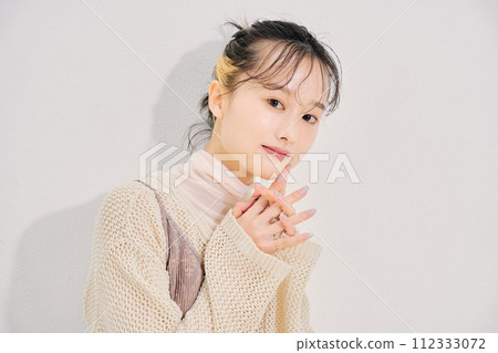 cute woman image cute woman image 112333072