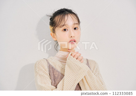 cute woman image cute woman image 112333085