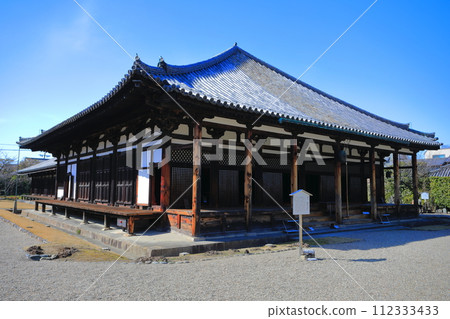 [Nara Prefecture] Gokurakubo Main Hall of Gangoji Temple in sunny weather 112333433