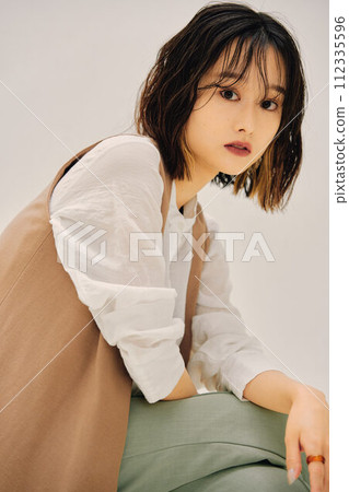 一個經典女人的形象 一個經典女人的形象 112335596