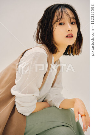 image of a classic woman image of a classic woman 112335598