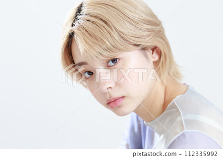Natural beauty of young women 112335992