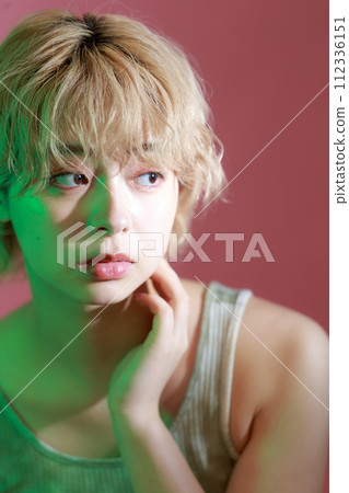 粉背KPOP風少婦 粉背KPOP風少婦 112336151