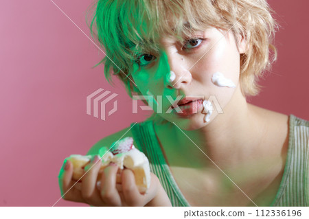 Pink back KPOP style young woman 112336196