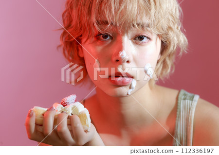 粉背KPOP風少婦 112336197