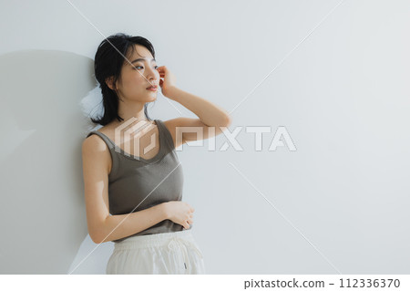 Women in tank tops body care Women in tank tops body care 112336370