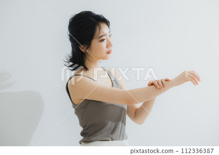 背心女性身體護理 112336387