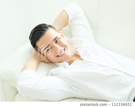 一個微笑的人 一個微笑的人 112336931