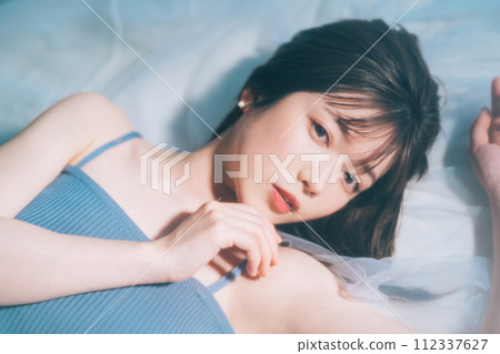 Beauty image of young women 112337627